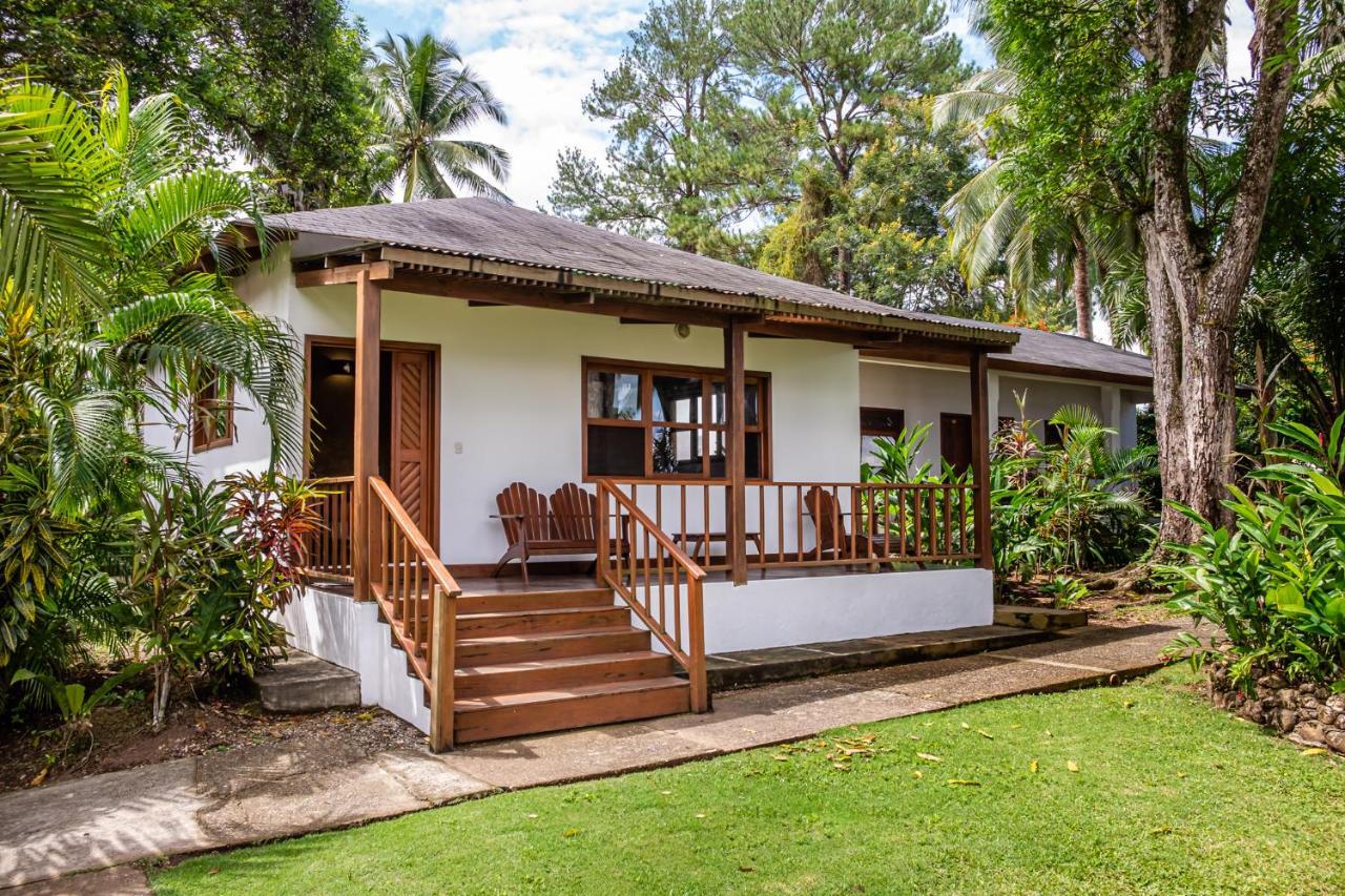 Nanajuana Rio Dulce Hotel Exterior photo